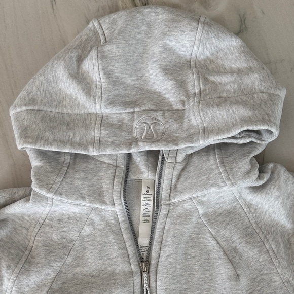 Lululemon Scuba Full-Zip Hoodie Heathered Core Ultra Light Gray Size 10 - Picture 4 of 4